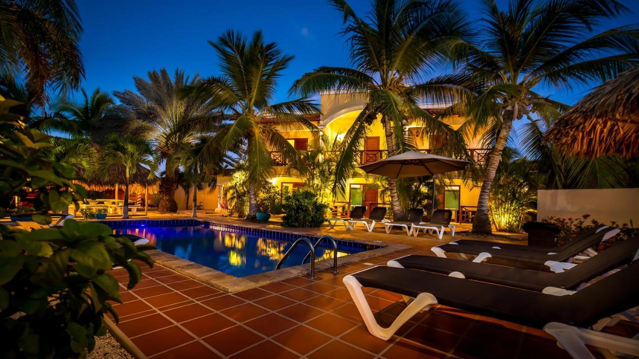 Sonrisa Boutique Hotel - Adults Only คราเลนไดค์ ภายนอก รูปภาพ