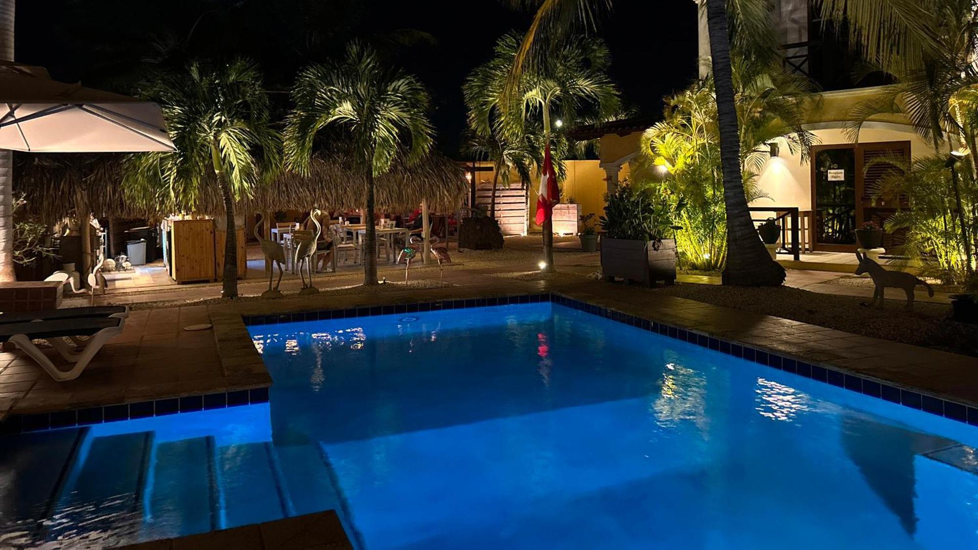 Sonrisa Boutique Hotel - Adults Only คราเลนไดค์ ภายนอก รูปภาพ