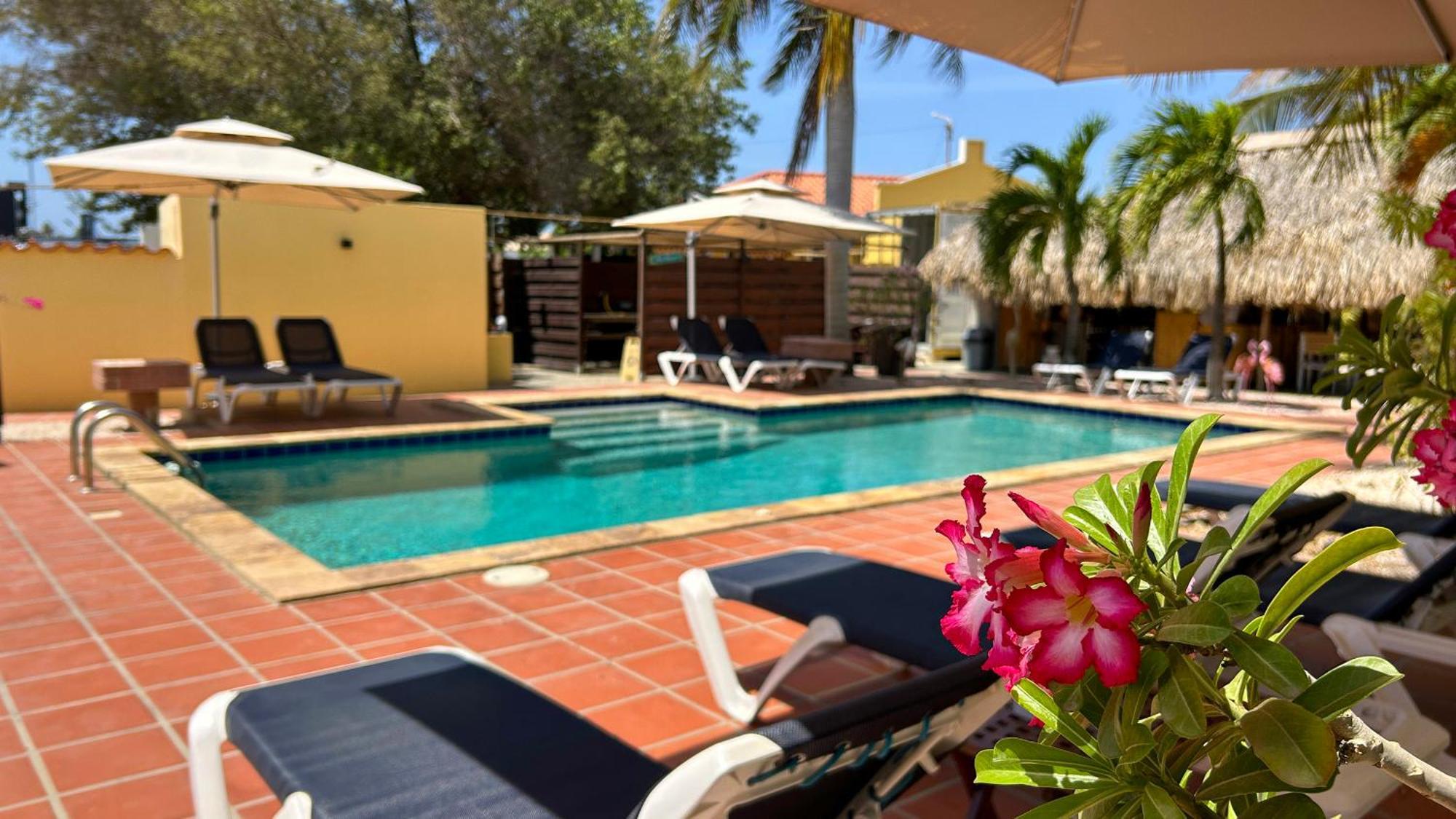Sonrisa Boutique Hotel - Adults Only คราเลนไดค์ ภายนอก รูปภาพ