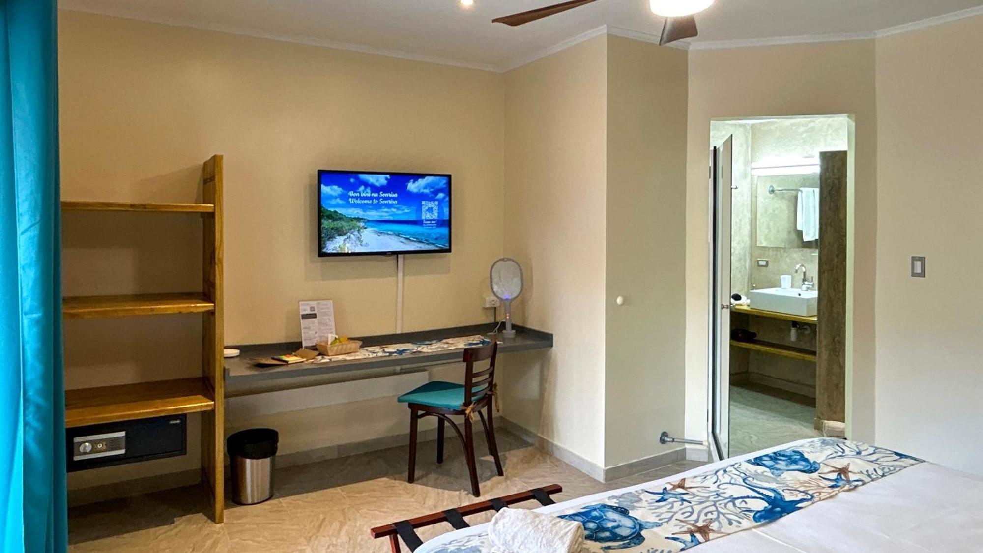 Sonrisa Boutique Hotel - Adults Only คราเลนไดค์ ภายนอก รูปภาพ